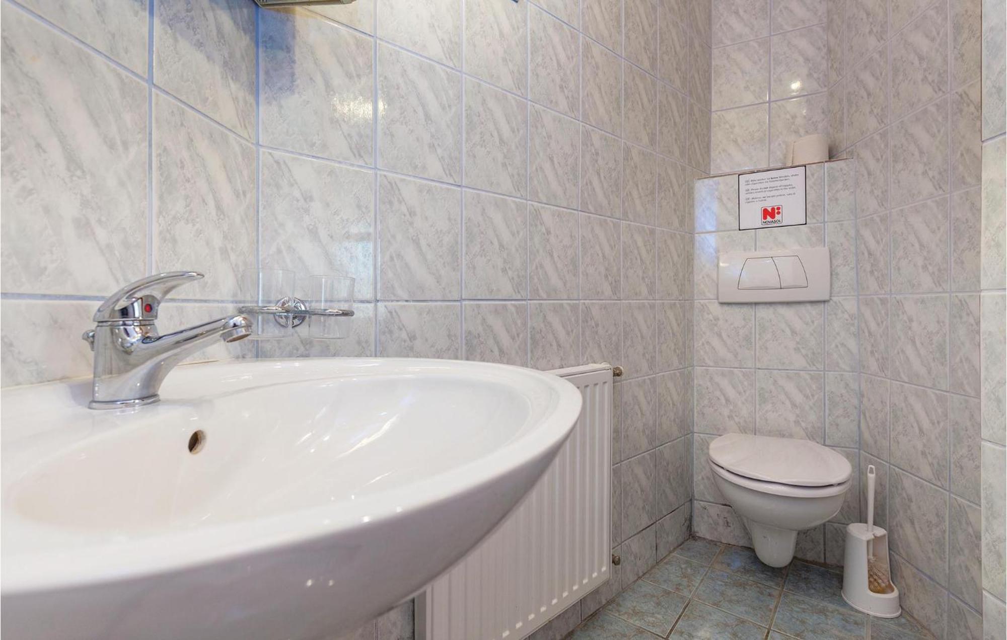 Stunning Apartment In Crikvenica With Wifi Exterior foto